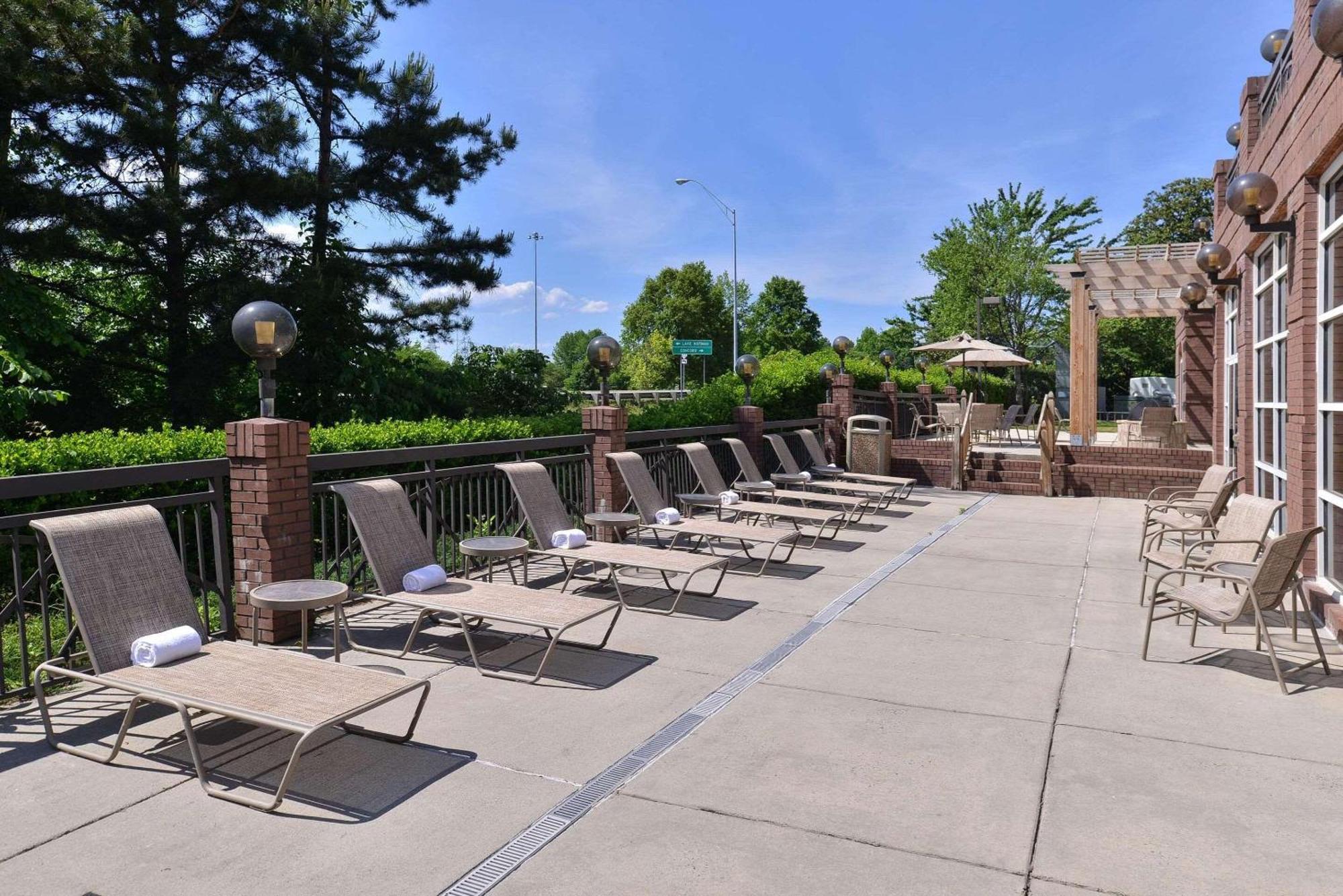 Country Inn & Suites By Radisson, Lake Norman Huntersville, Nc エクステリア 写真